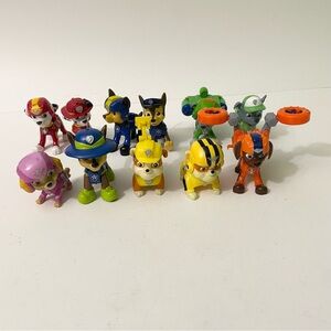 Lot of 11 Paw Patrol Figures Toys
